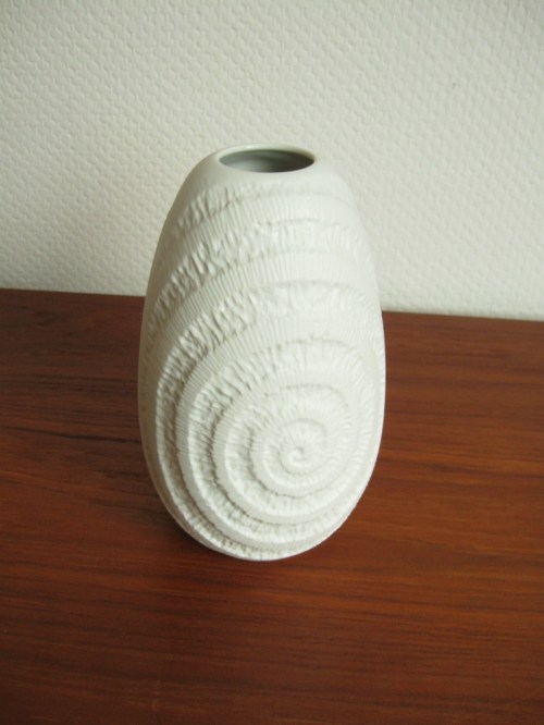 Bild 1 von 60er Bisquitporzellan-Vase