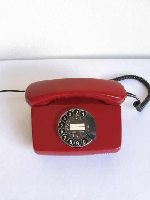 Bild 1 von 80er Telefon Bordeaux