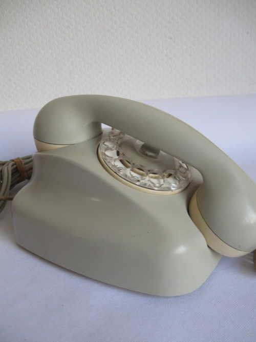 70er Telefon Grau