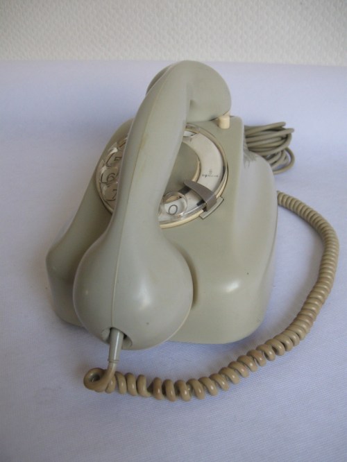 Bild 2 von 70er Telefon Grau