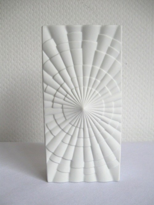 Bild 2 von Biskuitporzellan Vase