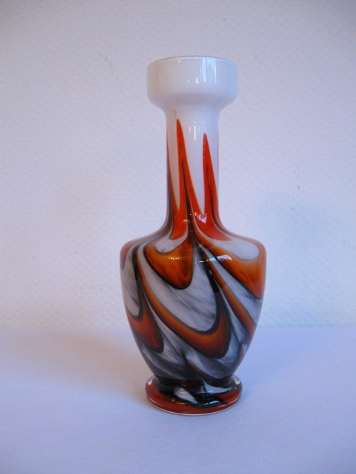 70er Vase Opaline Florence