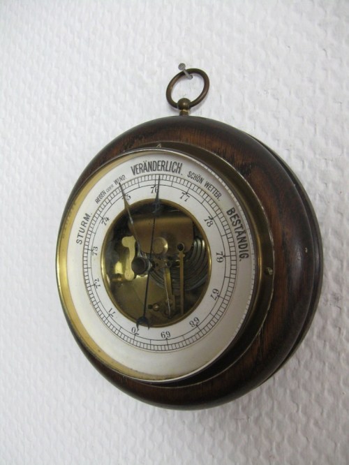 Bild 2 von Altes Barometer
