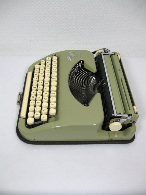 Bild 4 von Schreibmaschine Princess Standard