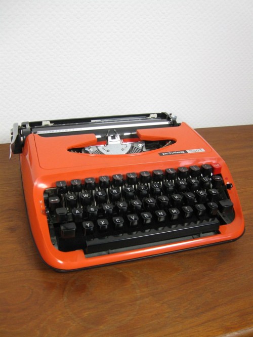 Schreibmaschine Privileg 300T
