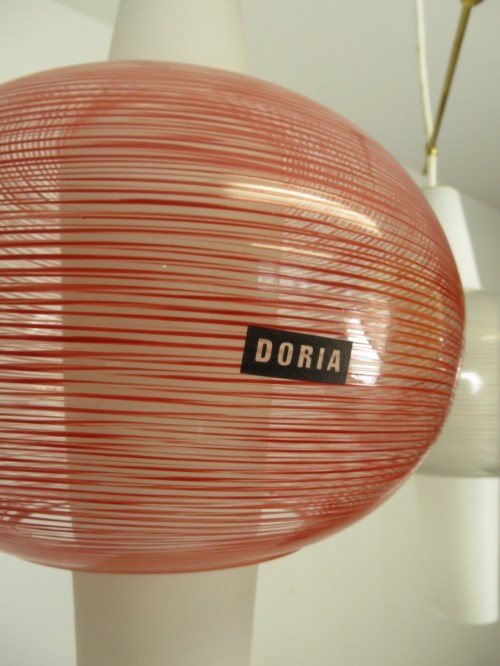 Bild 6 von 50er Hängelampe Doria