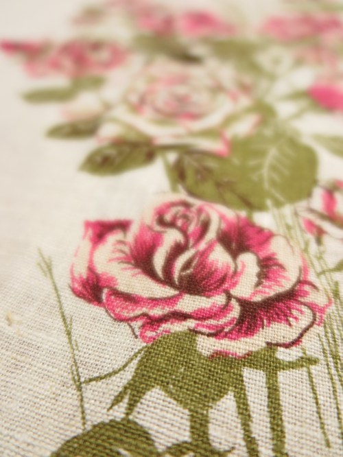 Bild 3 von 50er Tischdecke Rose