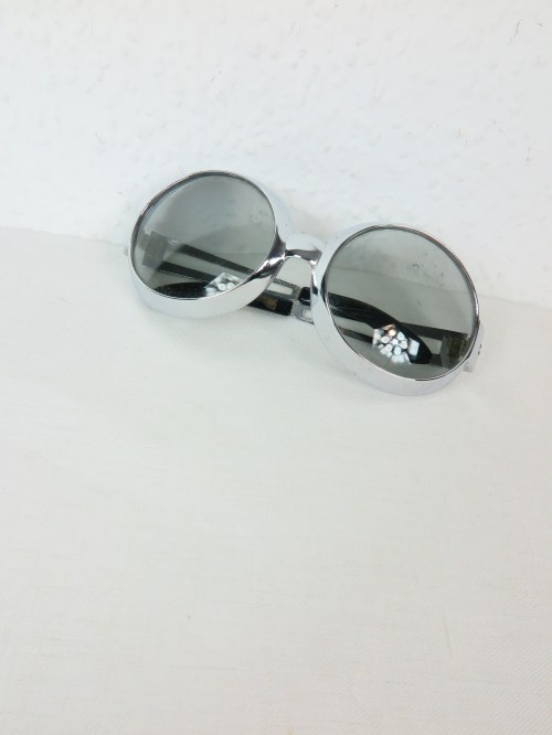 Bild 2 von 70er  Sonnenbrille