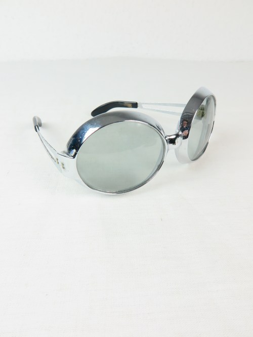 Bild 3 von 70er  Sonnenbrille