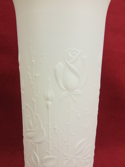 Bild 3 von 60er Vase Bisquitporzellan