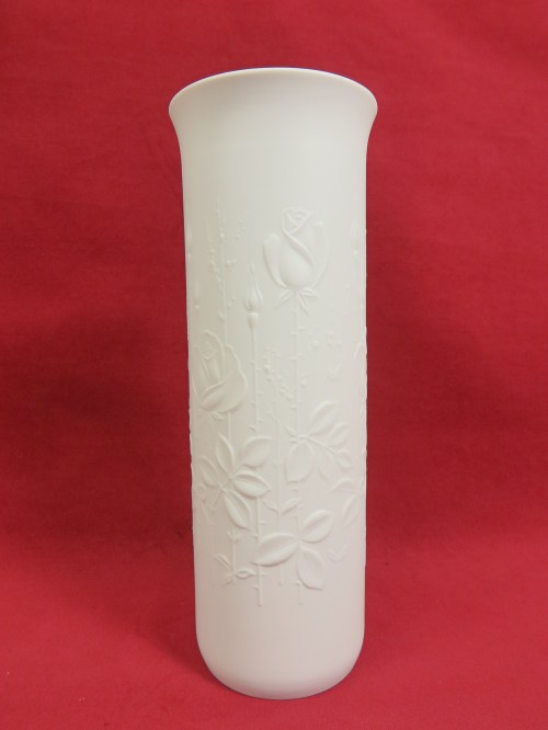 Bild 4 von 60er Vase Bisquitporzellan