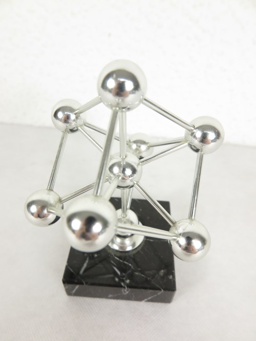 Bild 2 von 70er Atomium Figur