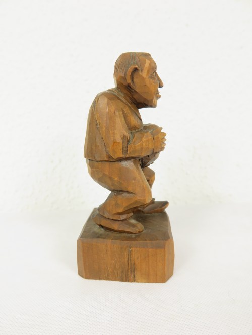 Bild 5 von Alte Holzfigur kleiner alter Mann
