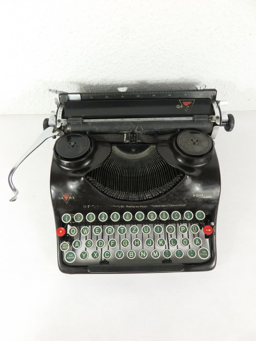 Bild 2 von 30er/40er Schreibmaschine Groma