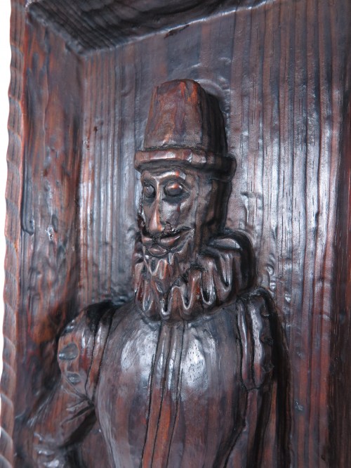 Bild 3 von 70er Holzbild Harlekin  geschnitzt