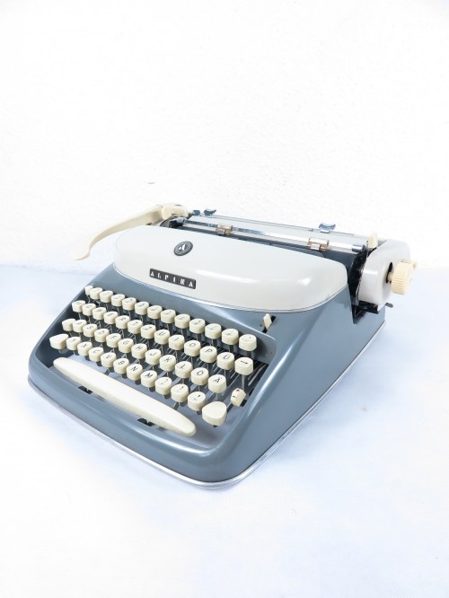60er Schreibmaschine Alpina