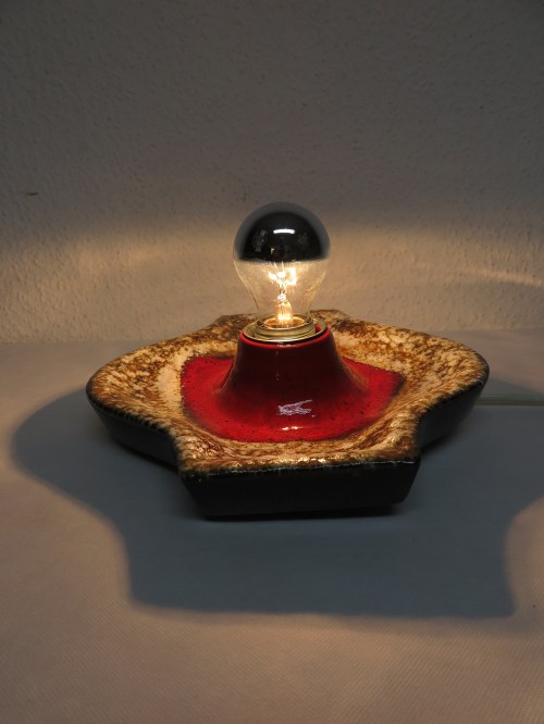 Bild 4 von 70er Keramik Wandlampe Rot