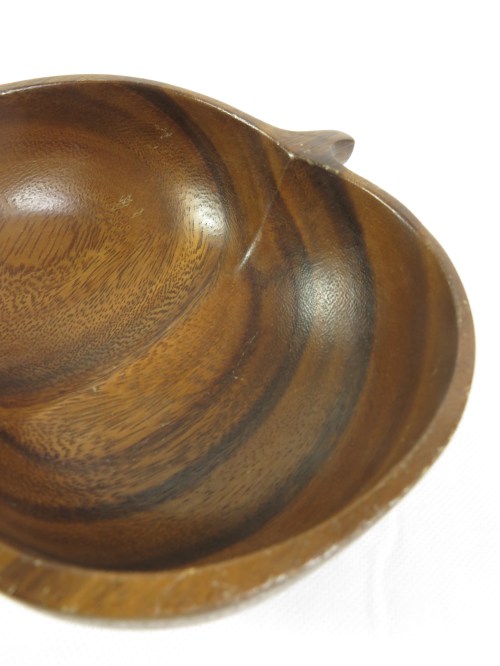 Bild 3 von 70er Nussschale, Apfelform Holz