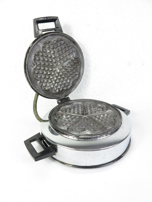 Bild 1 von 70er Waffeleisen Metall