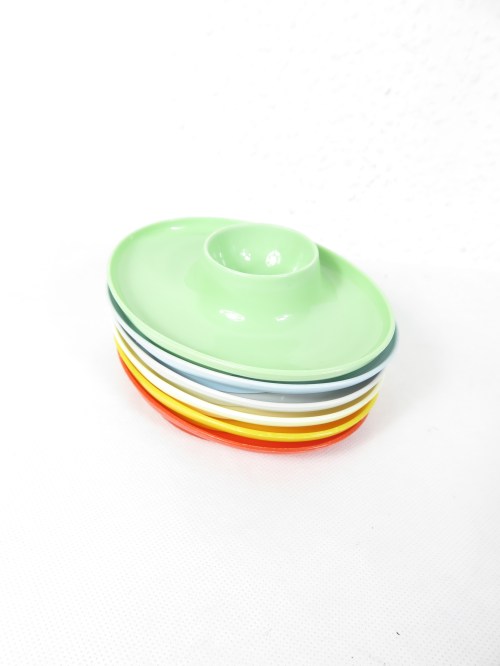 70er Eierbecher, bunt Kunststoff