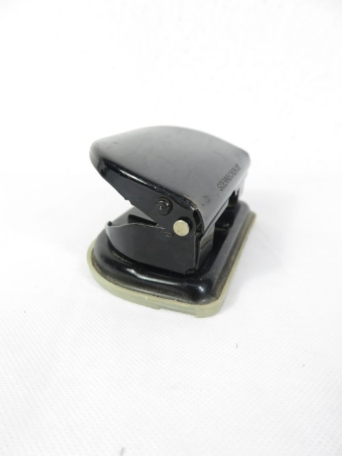 Bild 2 von 60er Locher, Firma Soennecken Model 31