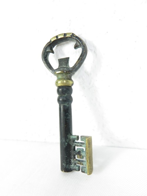 Bild 2 von 70er Schlüssel Bronce, Zierschlüssel