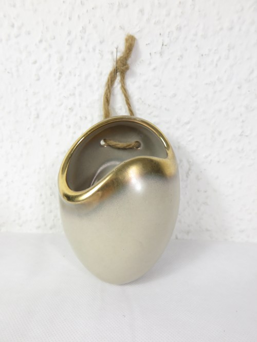 Bild 1 von 50 wall vase, holy water font