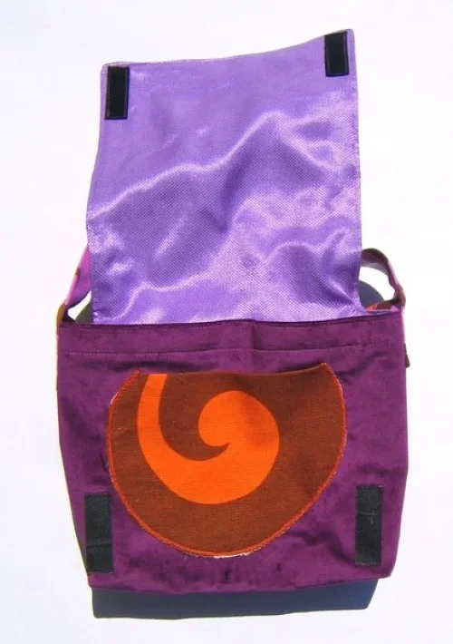 Bild 2 von Kleine Tasche