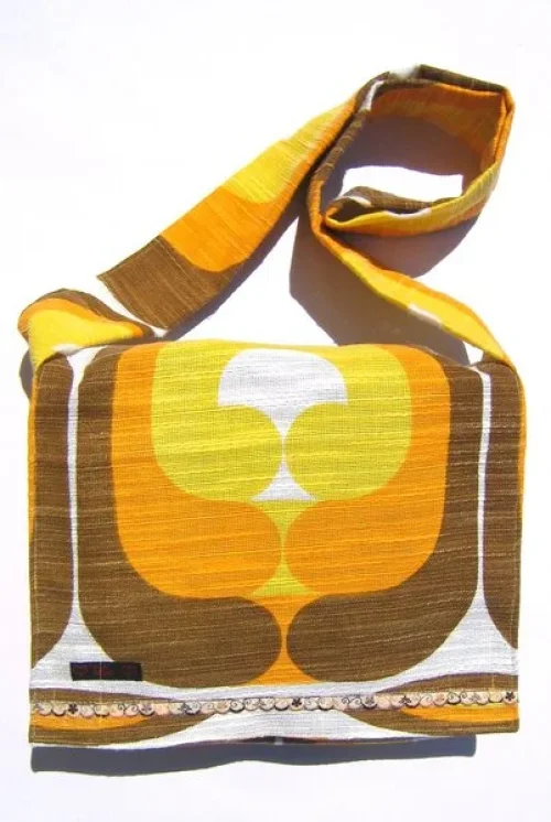 Große Tasche