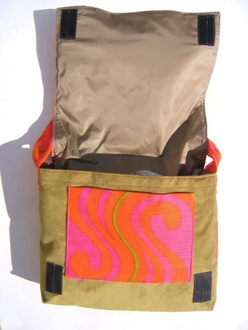 Bild 2 von Große Tasche