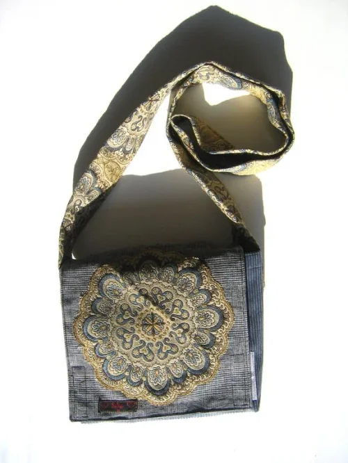 Kleine Tasche