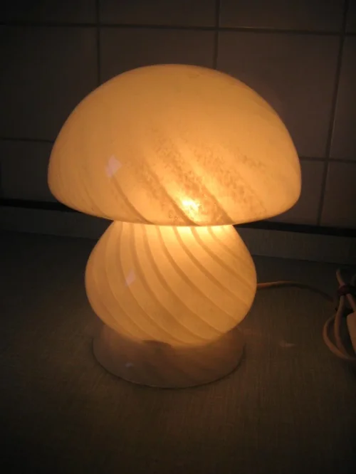 Bild 1 von Pilzlampe