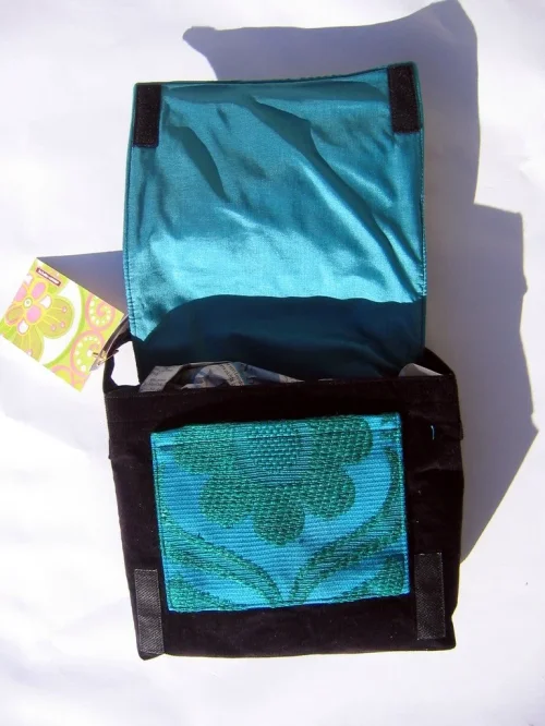 Bild 3 von Kleine Tasche