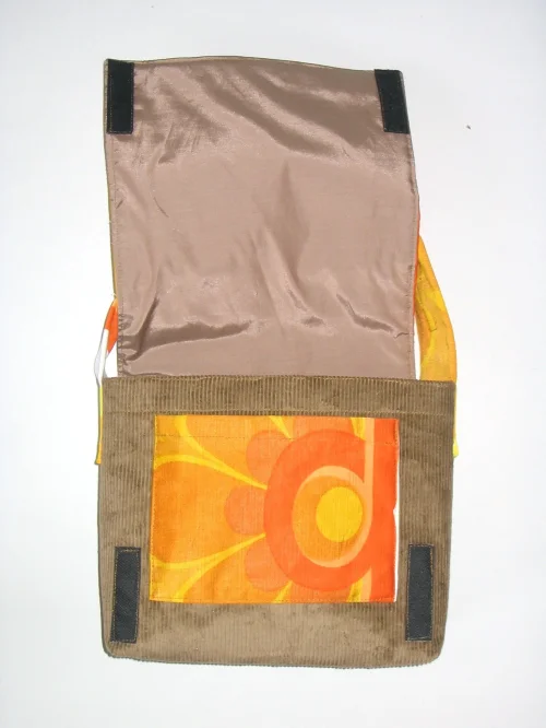 Bild 3 von Kleine Tasche