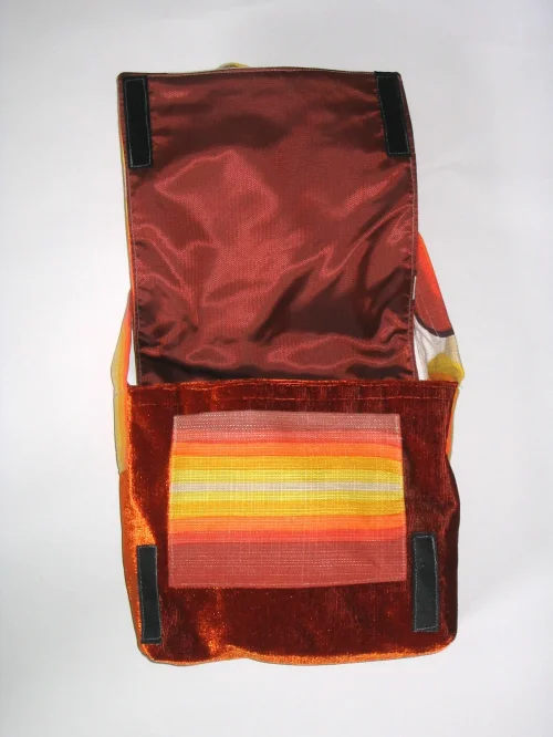 Bild 3 von Kleine Tasche