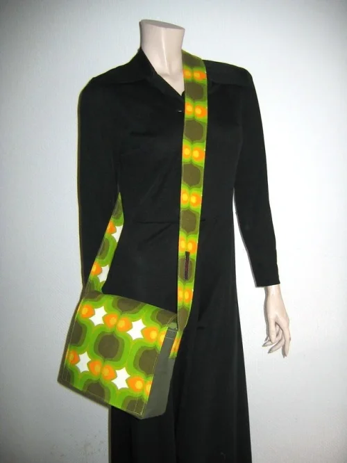 Bild 3 von Kleine Tasche