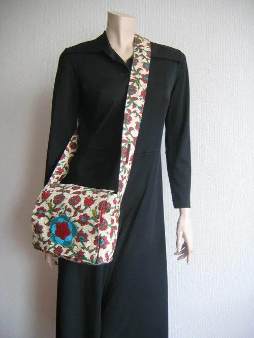 Bild 3 von Kleine Tasche