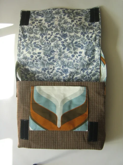 Bild 2 von Große Tasche