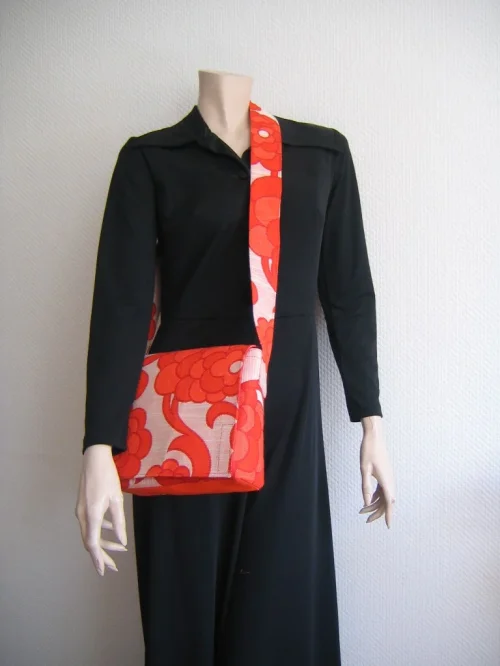 Bild 3 von Kleine Tasche