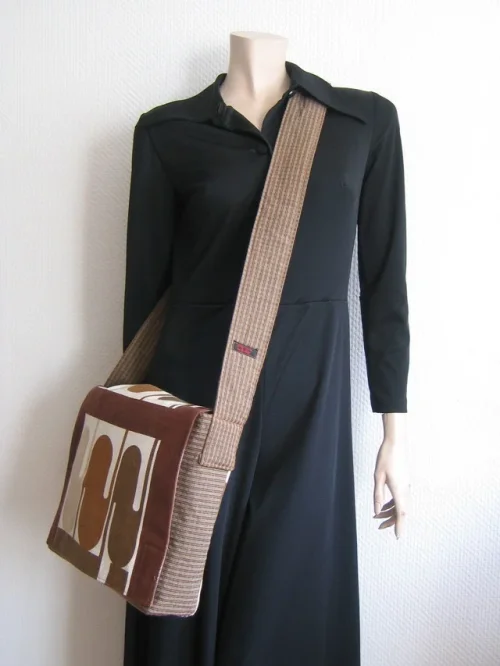 Bild 4 von Große Tasche