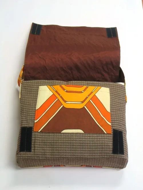 Bild 2 von Große Tasche