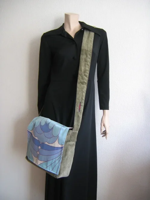 Bild 4 von Große Tasche