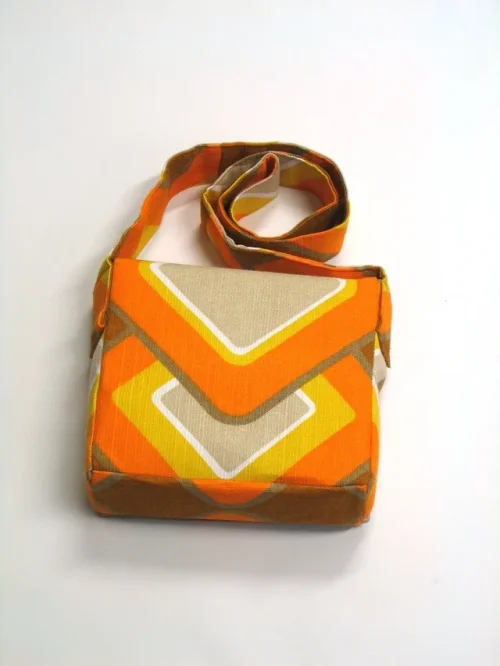 Bild 3 von Kleine Tasche