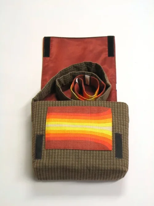 Bild 2 von Kleine Tasche