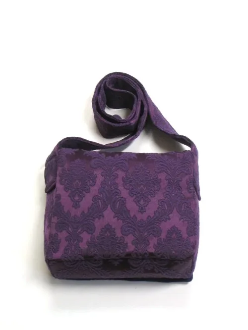 Bild 3 von Kleine Tasche
