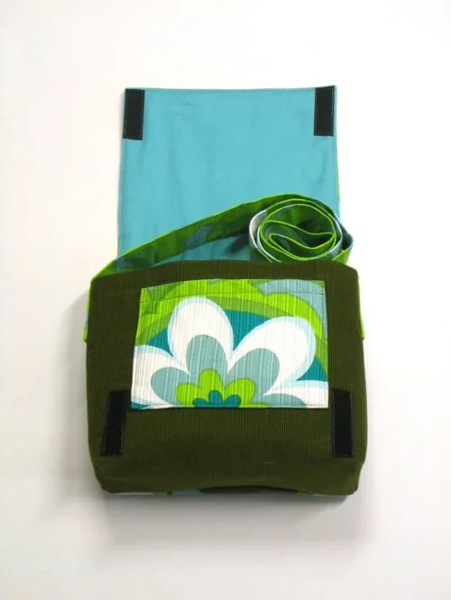 Bild 2 von Kleine Tasche