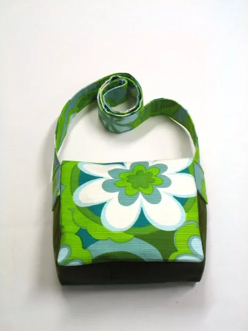 Bild 3 von Kleine Tasche