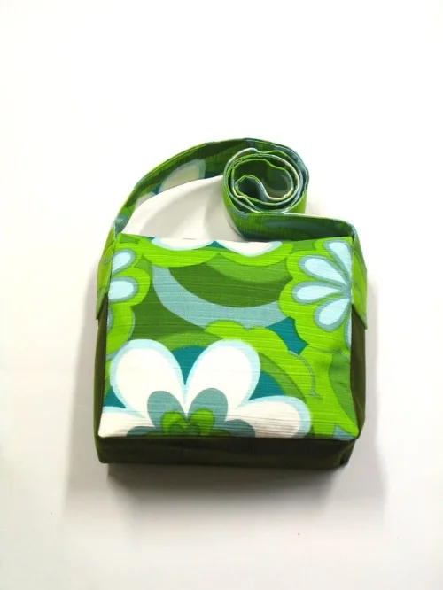 Bild 3 von Kleine Tasche