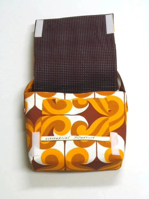 Bild 2 von Kleine Tasche
