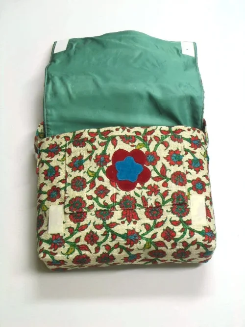Bild 2 von Große Tasche